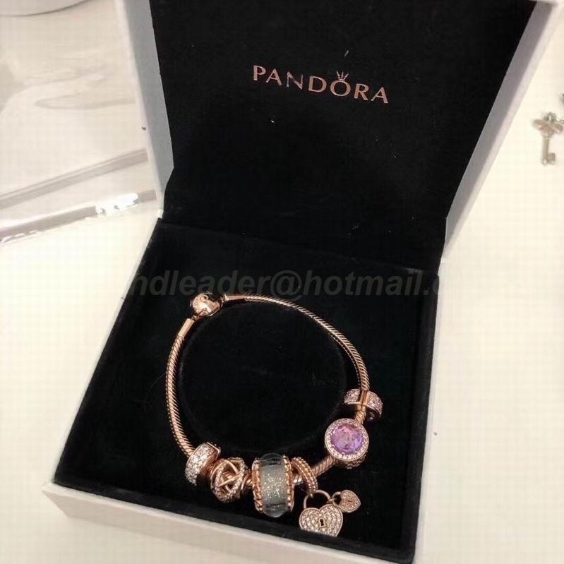 Pandora Bracelets 1522